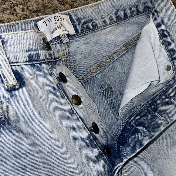 High waisted jeans - Picture 2 of 4